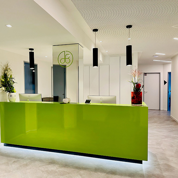 Zahnärztin Stuttgart, Zahnarztpraxis Dr. Elena Gerber